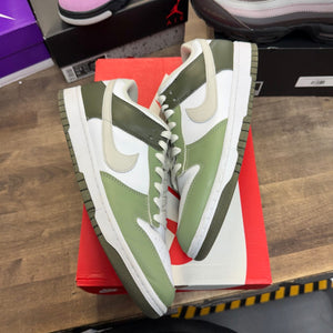 Nike Dunk Low Oil Green Cargo Khaki Size 10.5 (Pre-Owned) - Image 1