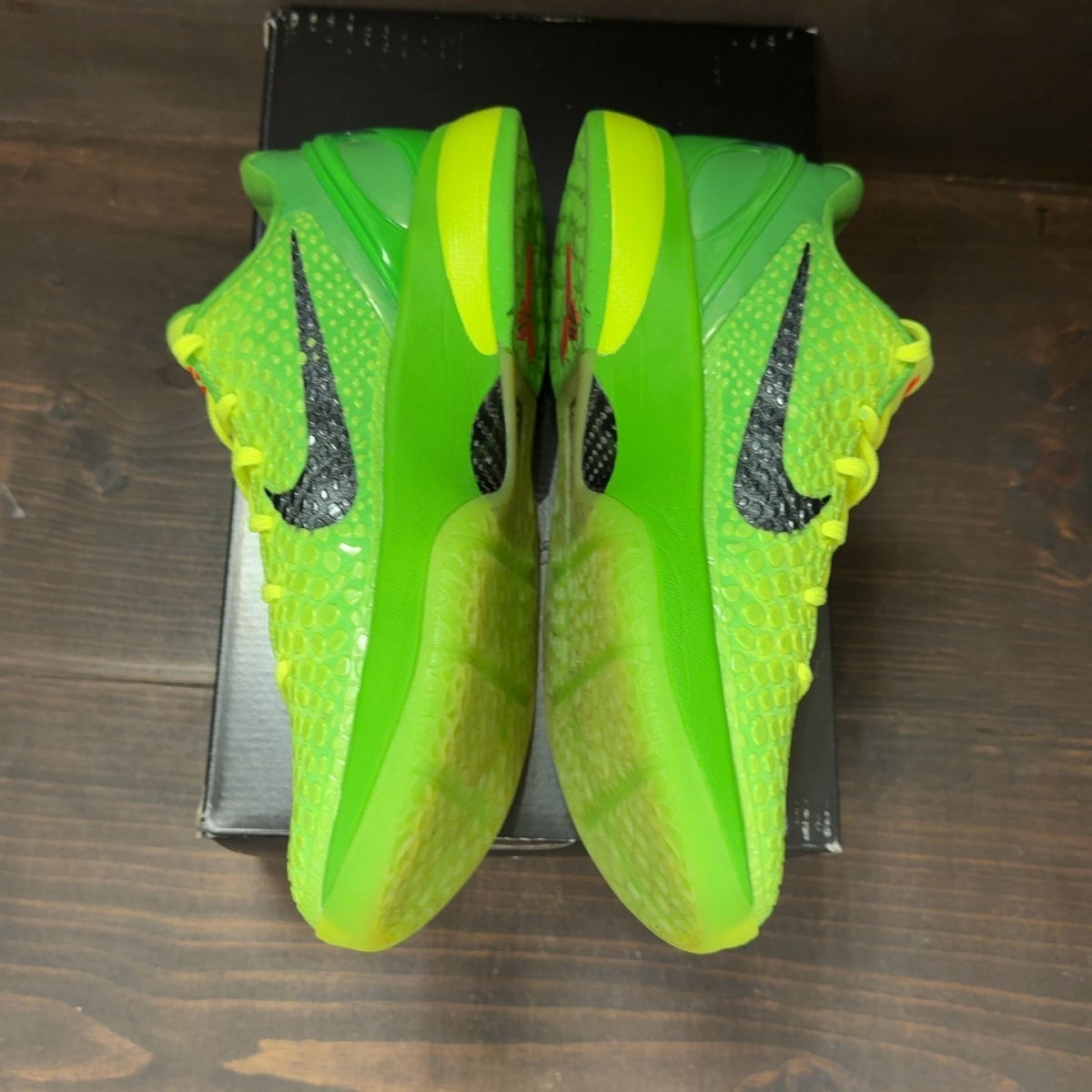 Nike Kobe 6 Protro Grinch (2020) - Image 4