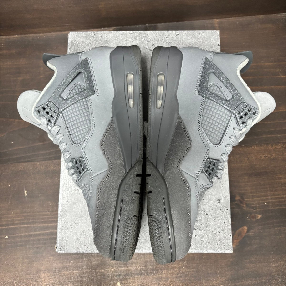 Jordan 4 Retro SE Paris Olympics Wet Cement - Image 4