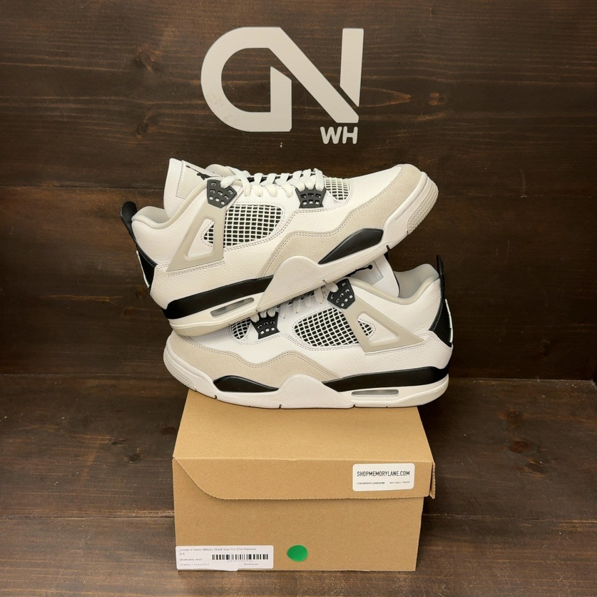 Jordan 4 Retro Military Black Size 9.5 (Pre-Owned) - Image 1