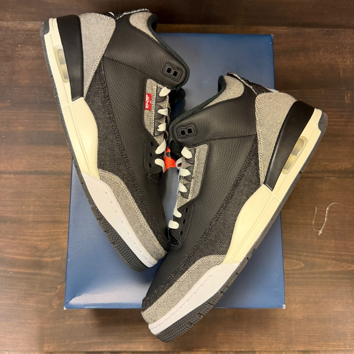 Jordan 3 Retro Levi’s Black - Image 2
