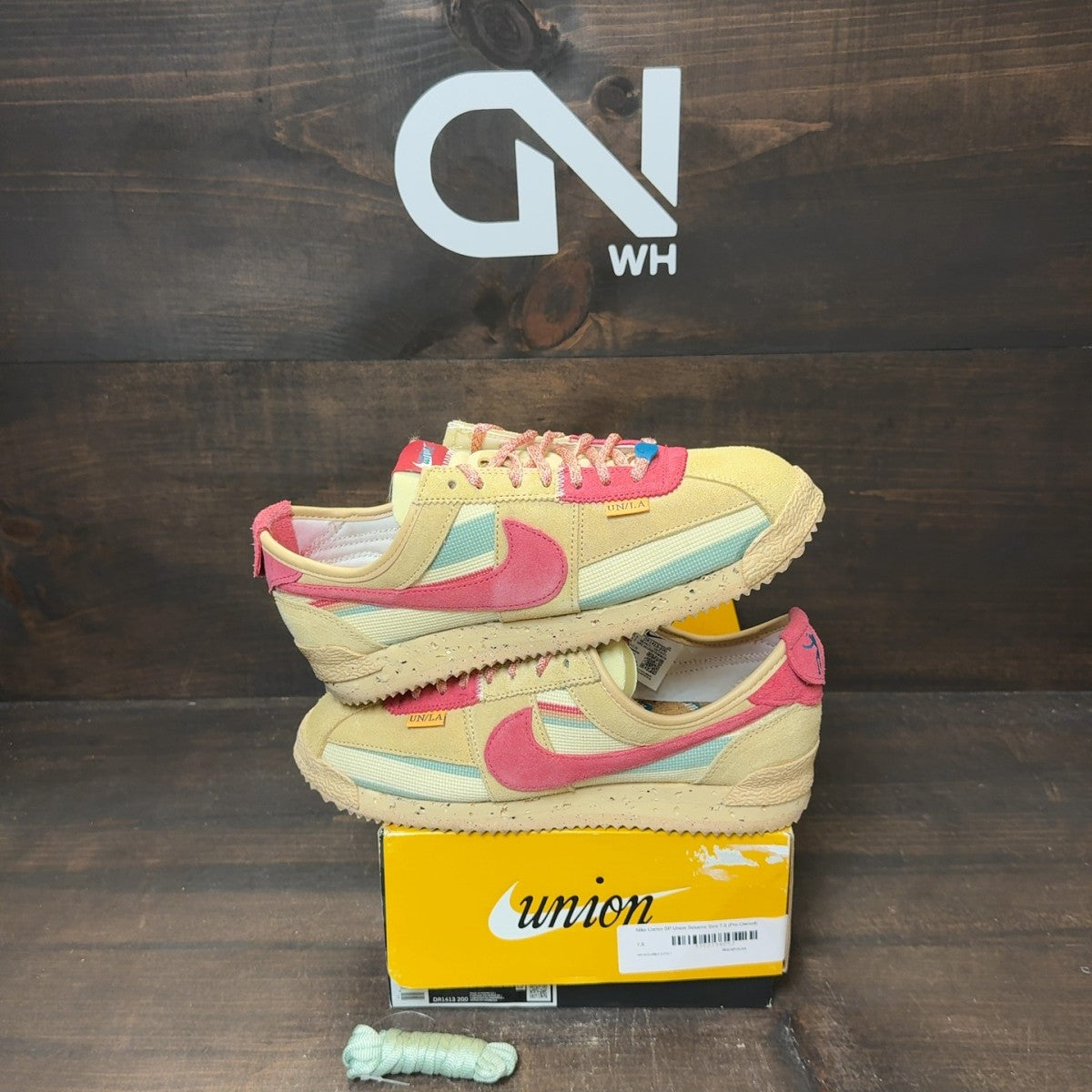 Nike Cortez SP Union Sesame - Image 1