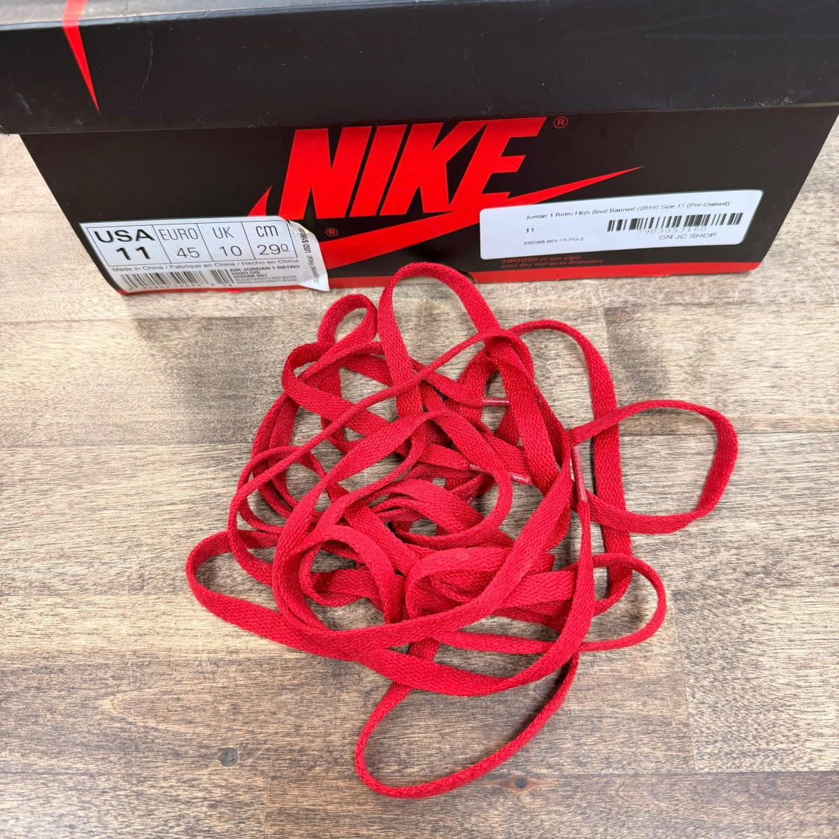 Jordan 1 Retro High Bred Banned (2016) Size 11 (Pre-Owned) - Image 7