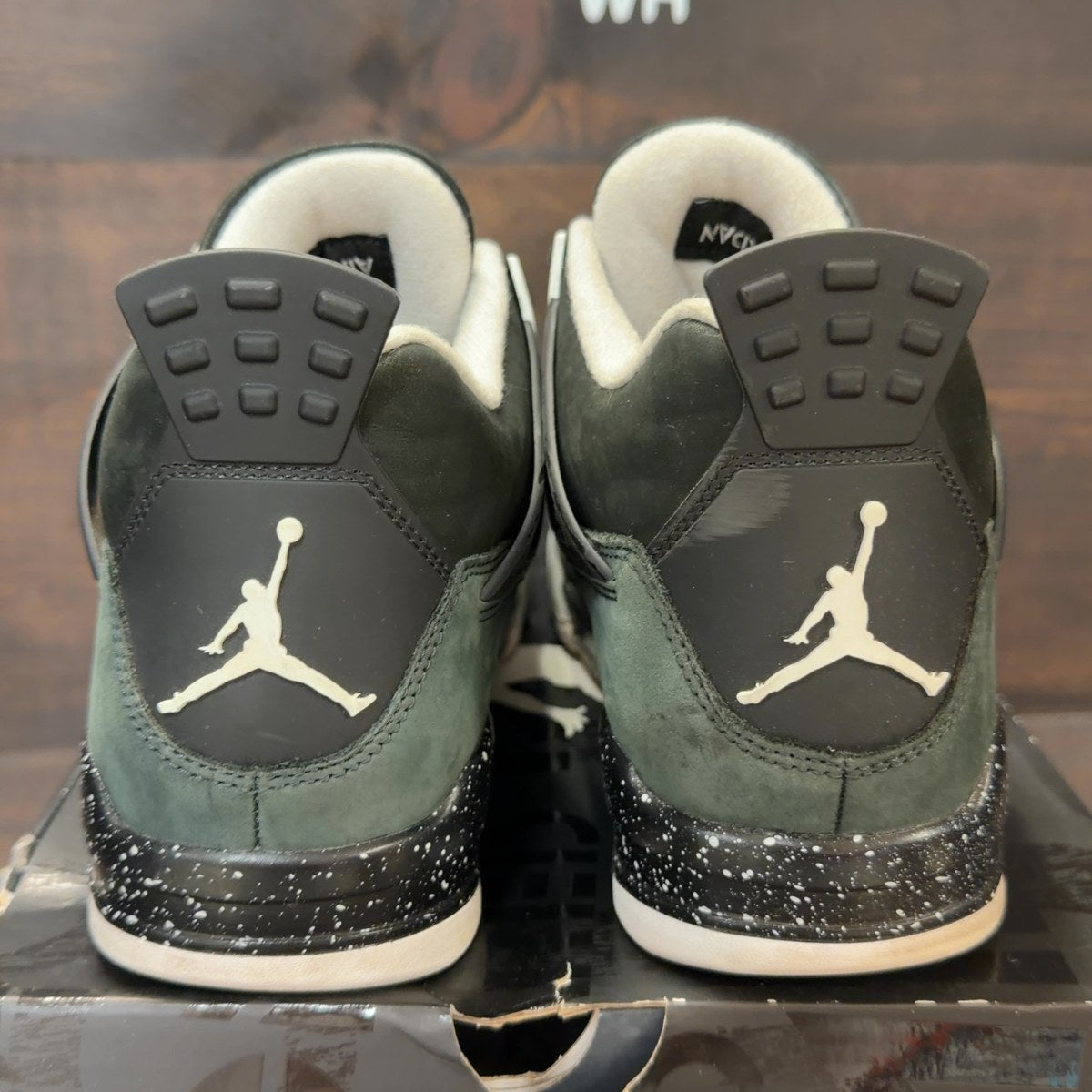 Jordan 4 Retro Fear (2024) - Image 4