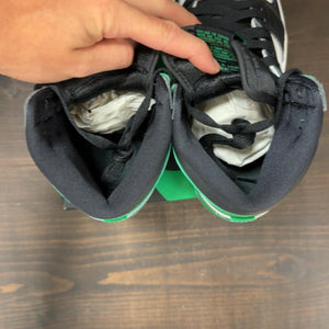 Jordan 1 Retro High OG Lucky Green Size 8 (Pre-Owned) - aux