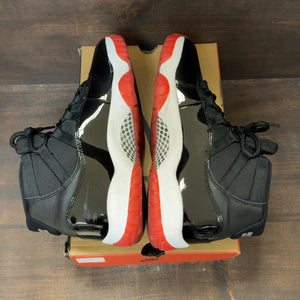 Jordan 11 Retro Playoffs Bred (2019) Size 9.5 (Pre-Owned)