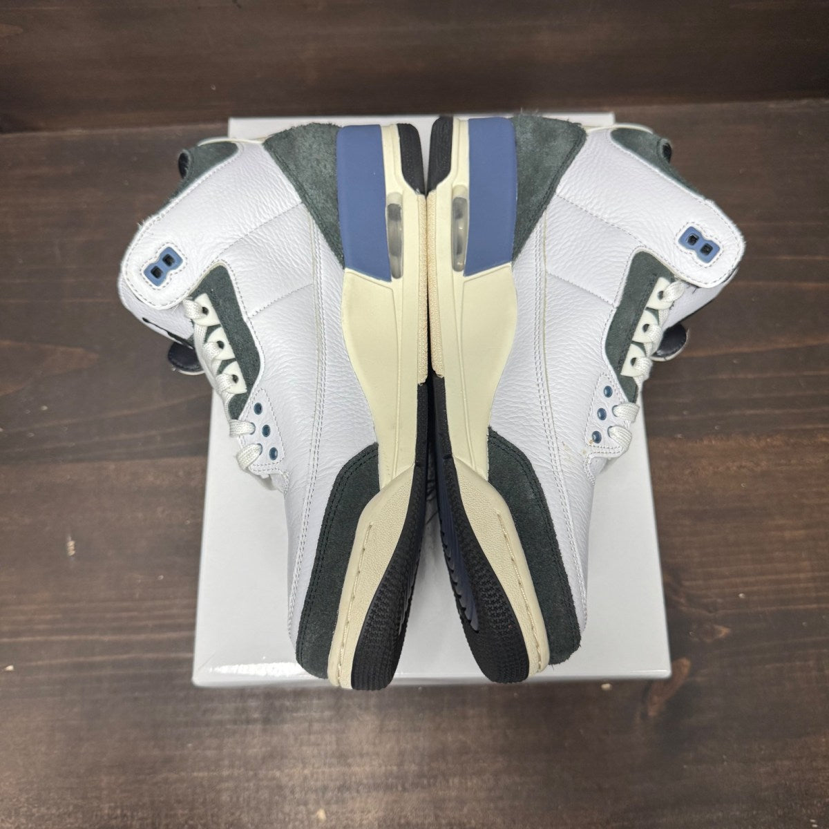 Jordan 3 Retro OG SP A Ma Maniére Diffused Blue Diffused Blue - Image 4