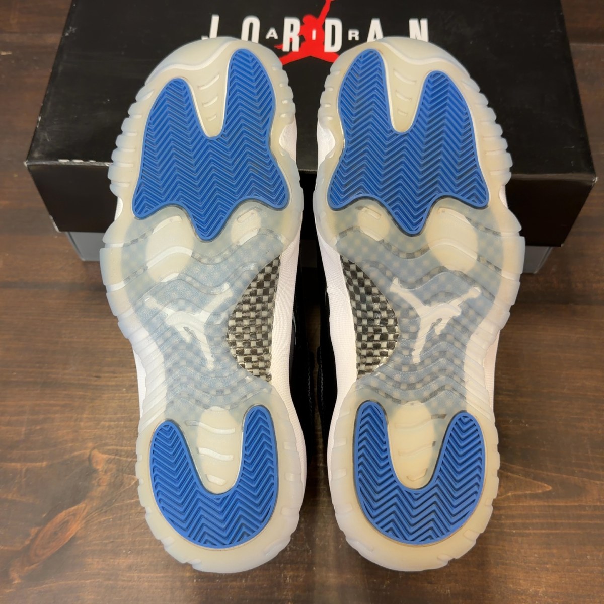 Jordan 11 Retro Low Space Jam - Image 6
