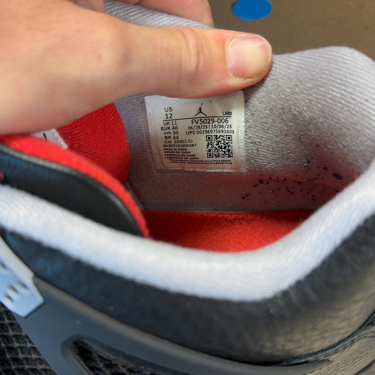Jordan 4 Retro Bred Reimagined Size 12 (Pre-Owned) - aux
