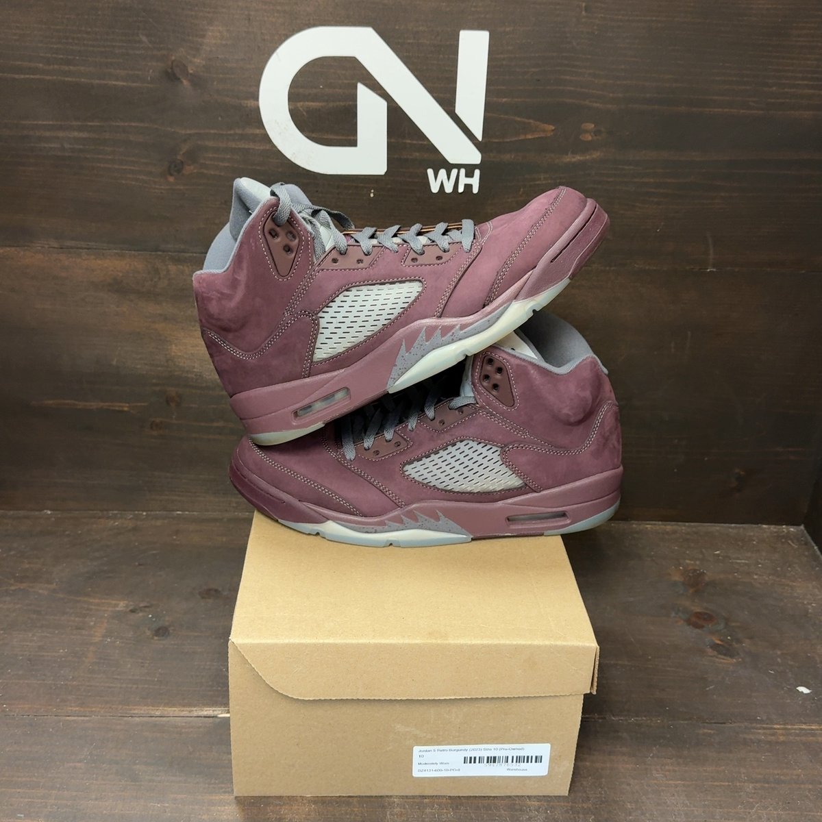 Jordan 5 Retro Burgundy (2023) Size 10 (Pre-Owned) - front