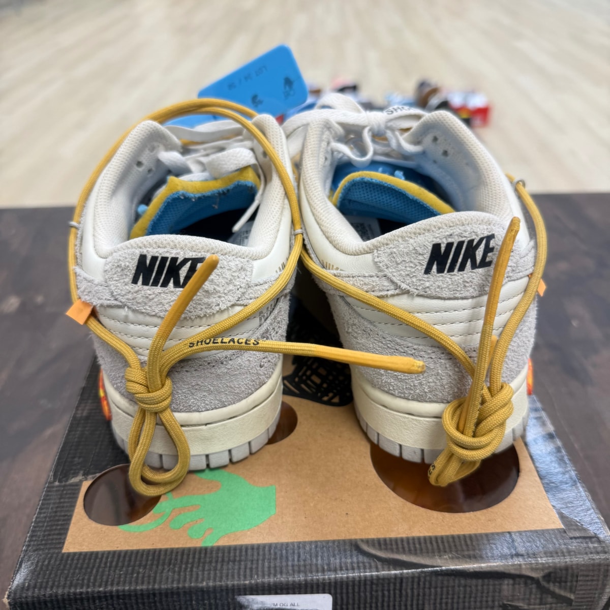Nike Dunk Low Off-White Lot 34 - Image 4