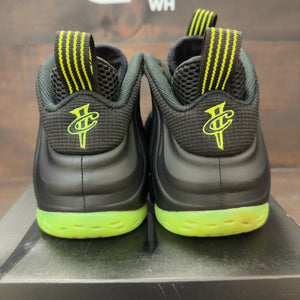 Nike Air Foamposite One Black Volt - Image 4