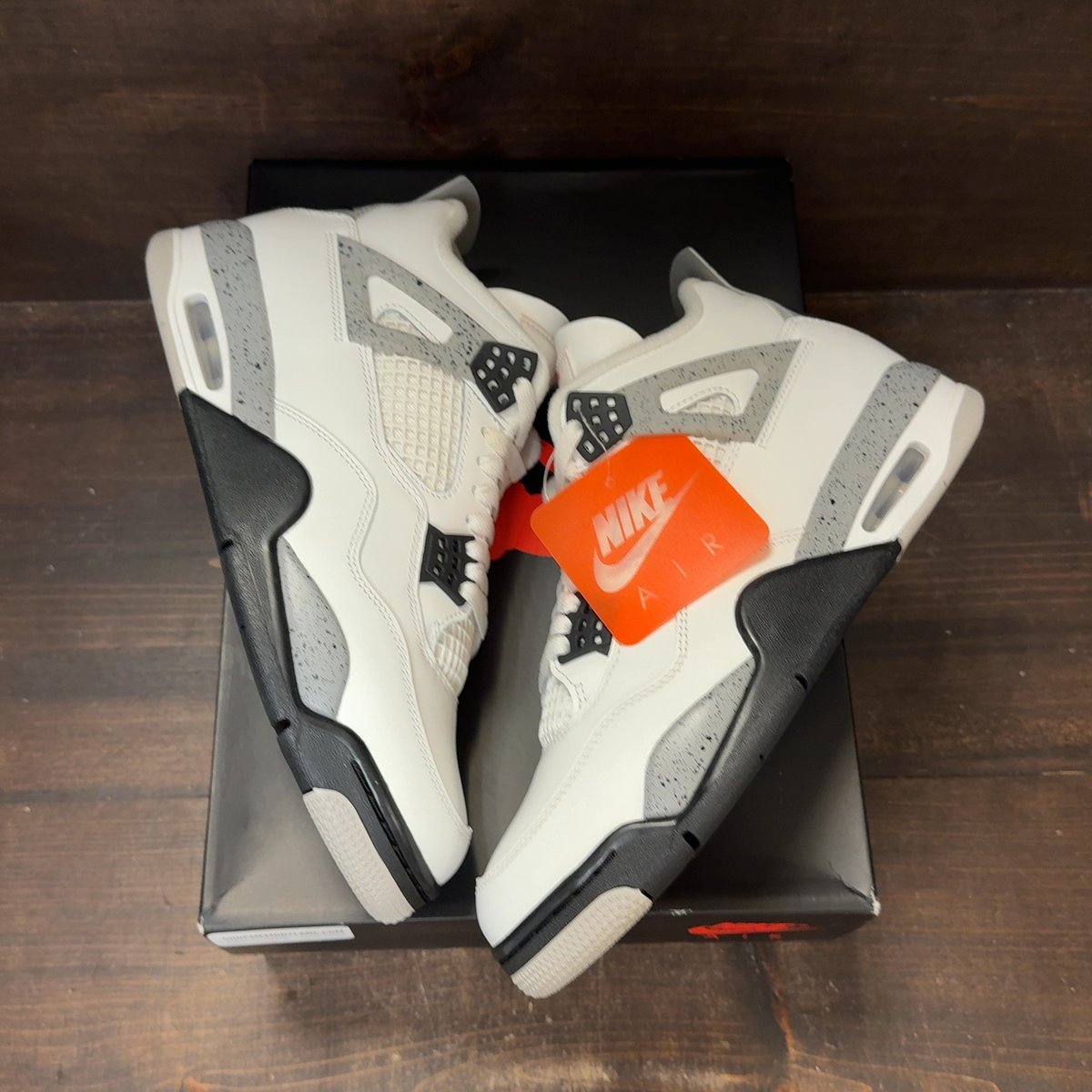 Jordan 4 Retro White Cement (2025) Size 9.5 (Pre-Owned) - back