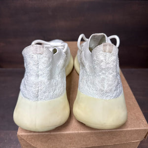 adidas Yeezy Boost 380 Calcite Glow Size 7.5 (Pre-Owned) - sole
