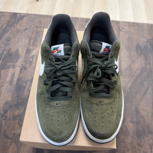 Nike Air Force 1 Cargo Khaki/White-Cargo Khaki Size 11 (Pre-Owned) - Image 2