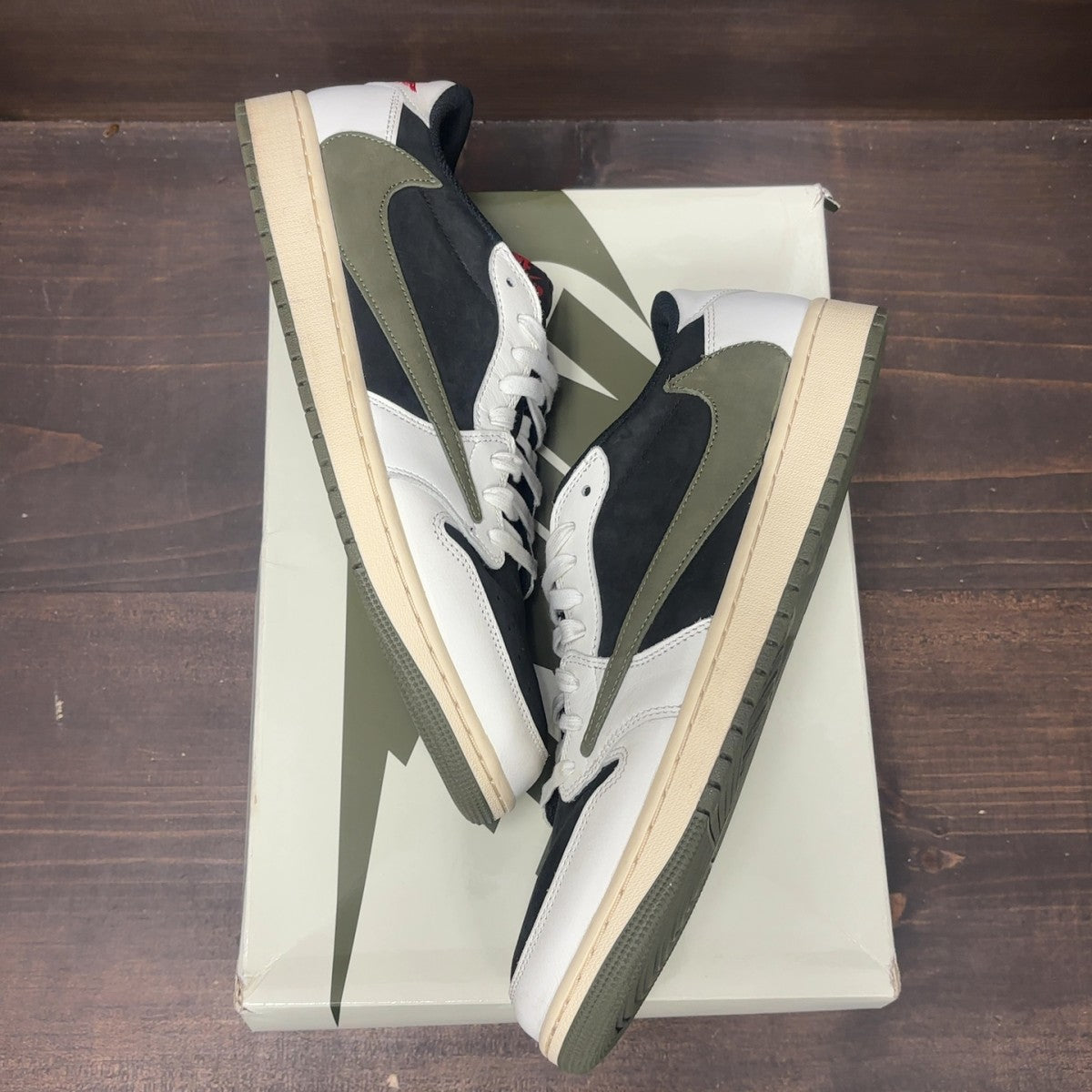 Jordan 1 Retro Low OG SP Travis Scott Olive (Women's) - Image 2