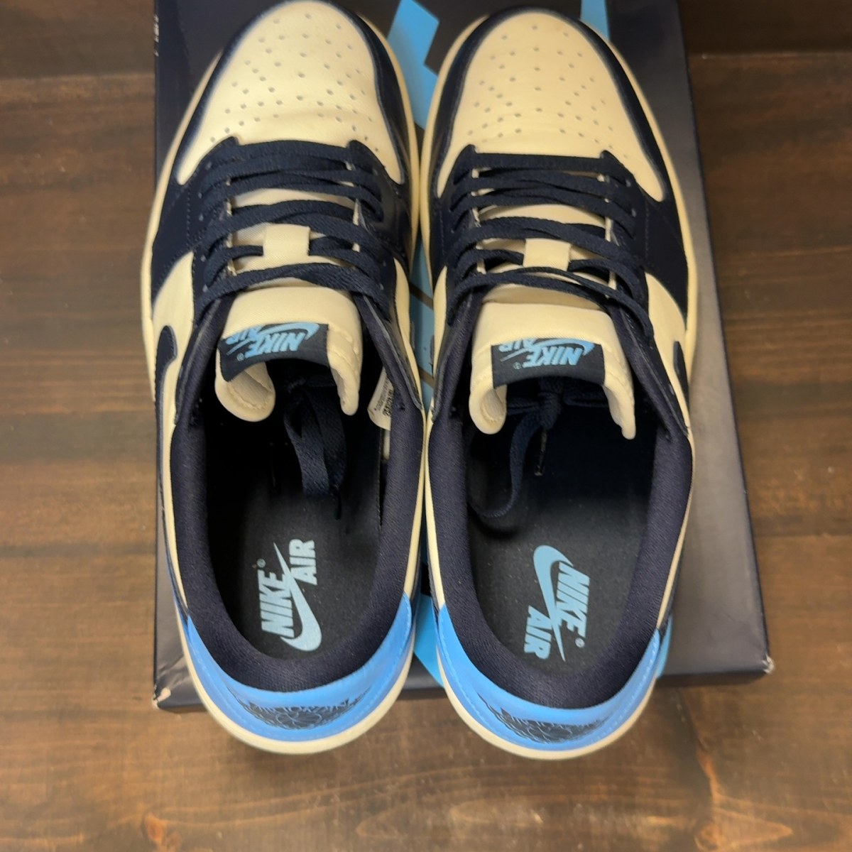Jordan 1 Low OG Obsidian UNC - Image 5