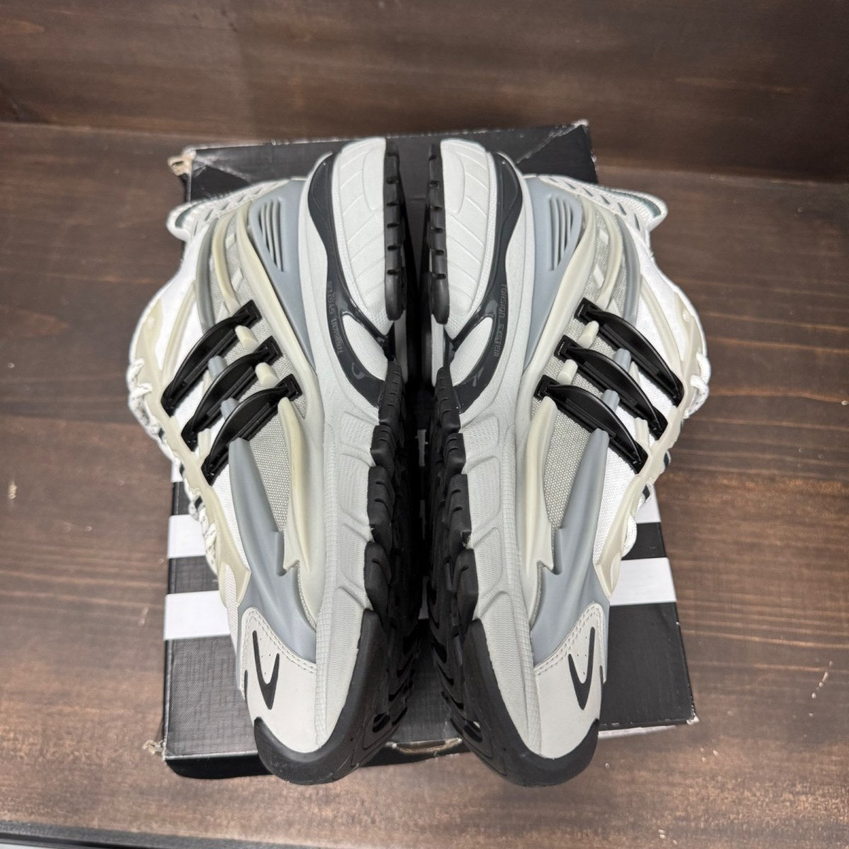 adidas Adistar Jellyfish Pharrell Williams Solid Grey Black - Image 4