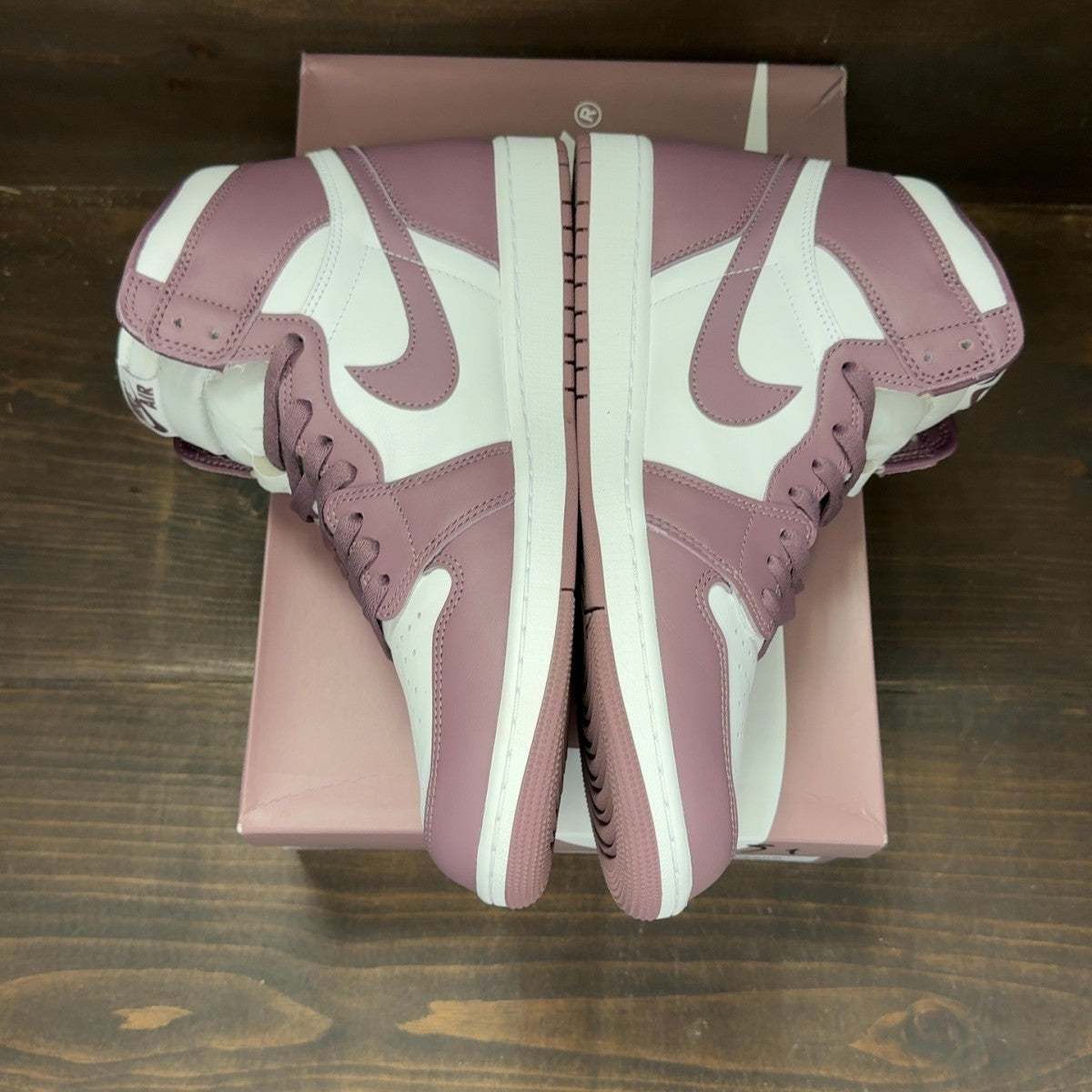 Jordan 1 Retro High OG Mauve - Image 4