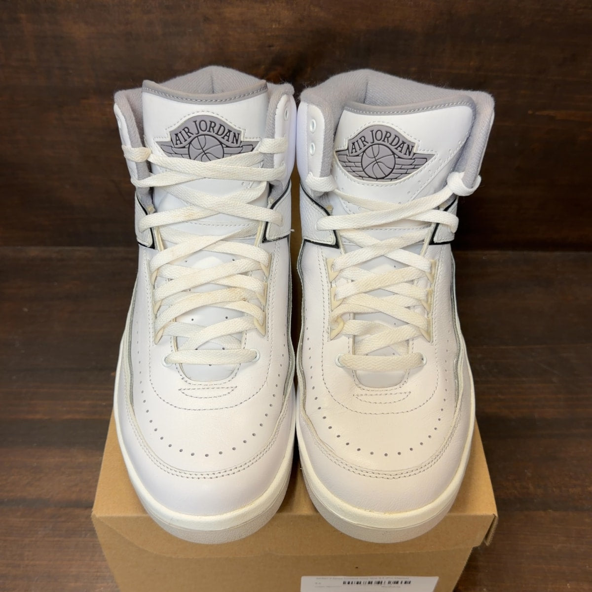 Jordan 2 Retro Cement Grey Size 9.5 (Pre-Owned) - Image 3