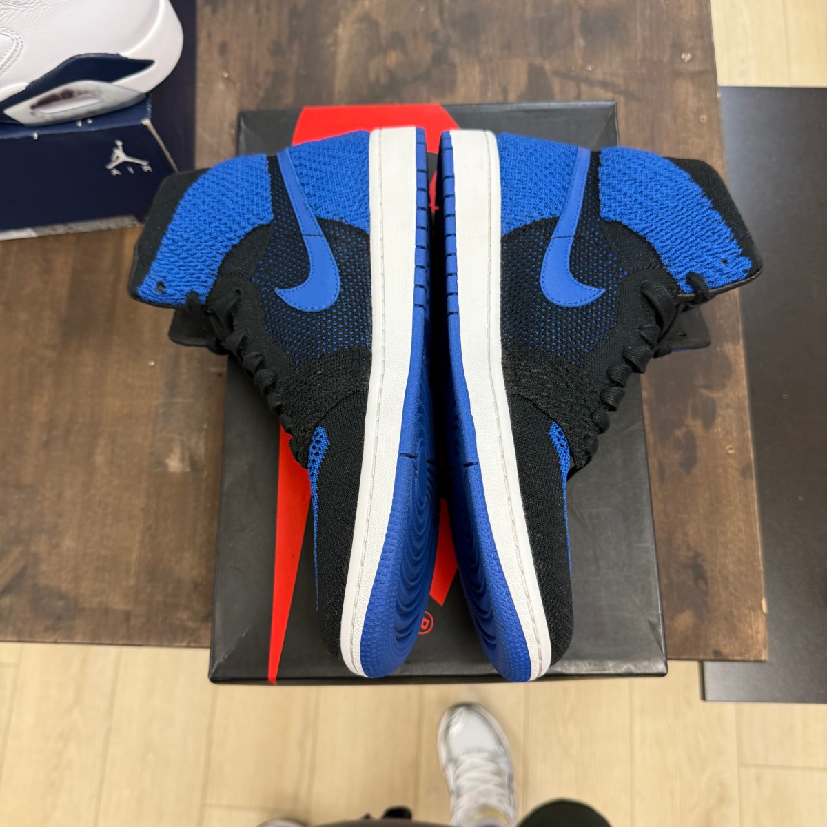 Jordan 1 Retro High Flyknit Royal - Image 3