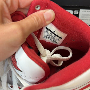 Jordan 2 Retro White Red (2014) Size 8.5 (Pre-Owned) - aux