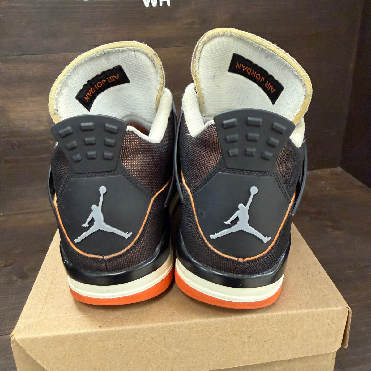 Jordan 4 Retro Starfish (Women's) Size 9W (Pre-Owned) - Image 4