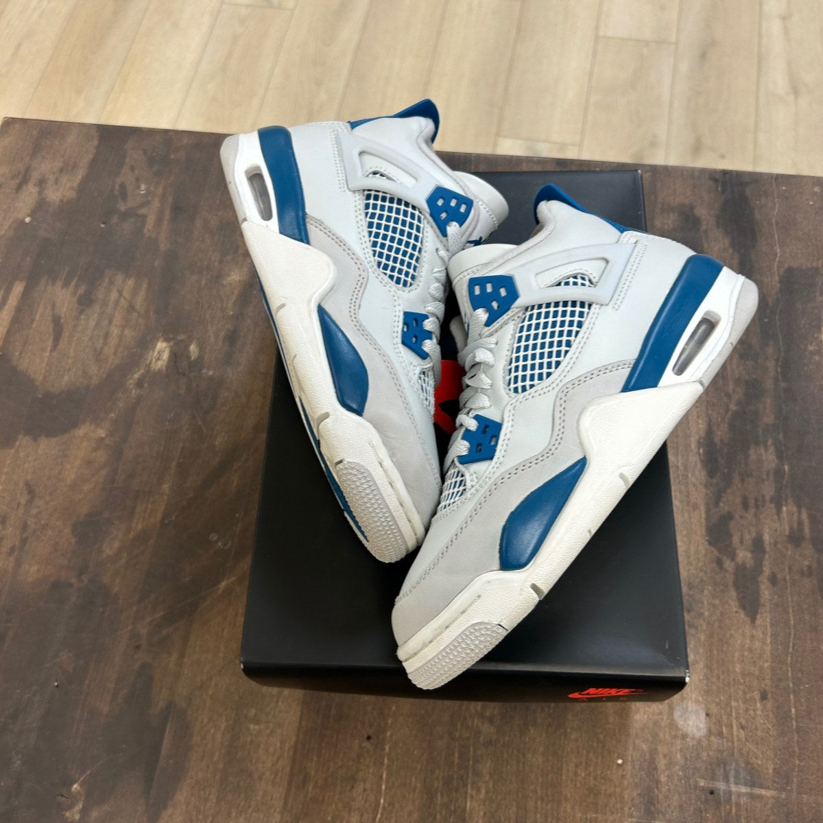 Jordan 4 Retro Military Blue (2024) (GS) Size 5Y (Pre-Owned)
