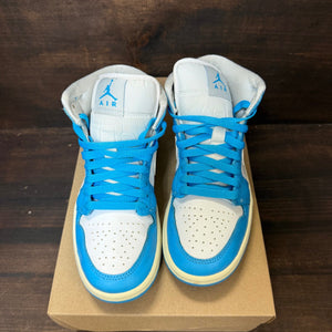 Jordan 1 Mid Dark Powder Blue White Sail Neutral Grey (Women's) Size 6.5W (Pre-Owned) - Image 3