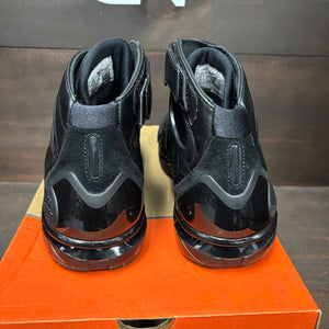Nike Air Zoom Huarache 2K4 OT Black (2026) Size 12 (Pre-Owned) - sole