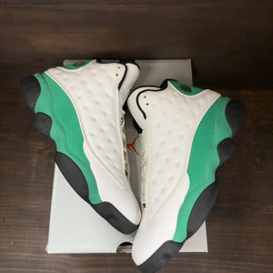 Jordan 13 Retro White Lucky Green Size 11 (Pre-Owned)