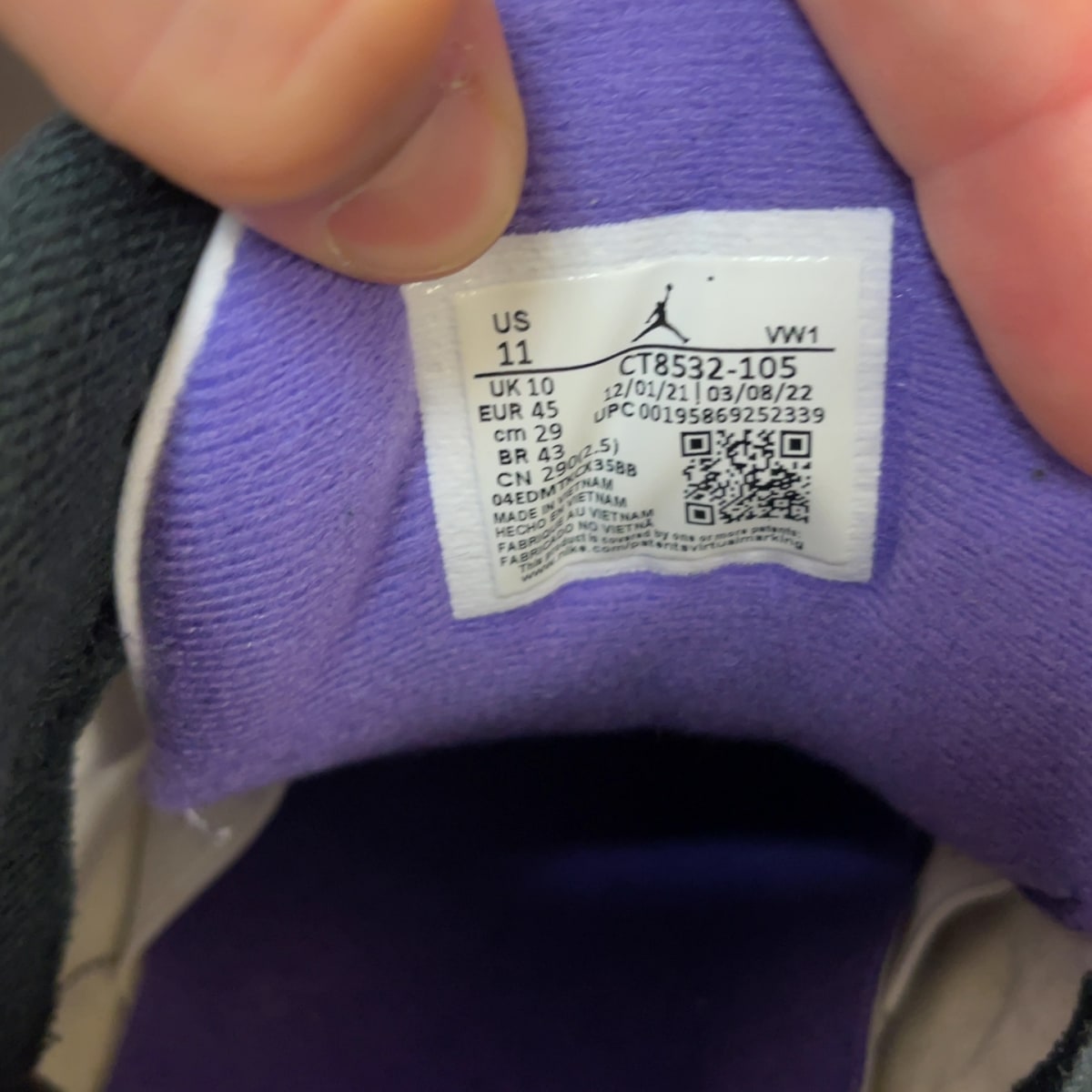 Jordan 3 Retro Dark Iris Size 11 (Pre-Owned) - Image 7