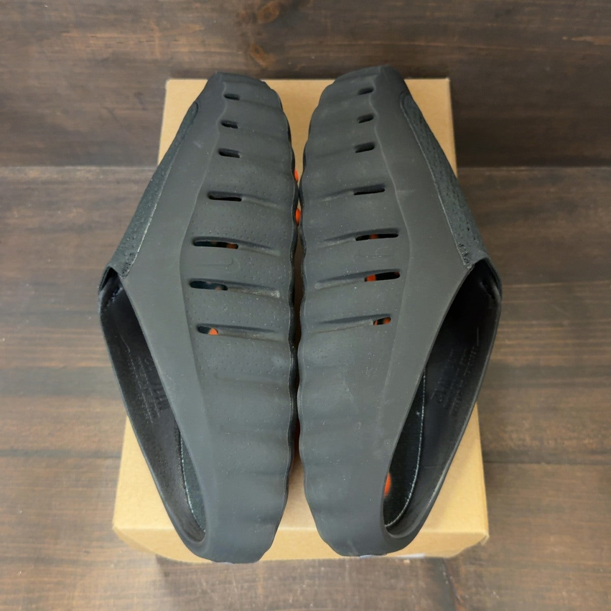 Nike Mind 001 Slide Black Chrome Size 11 (Pre-Owned) - Image 4