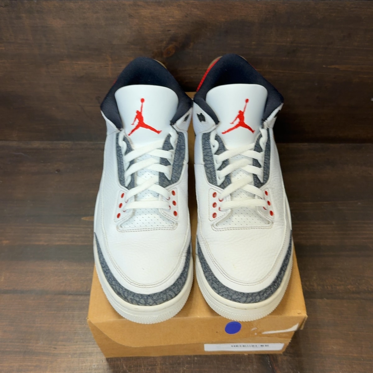 Jordan 3 Retro SE Fire Red Denim (2020) Size 10.5 (Pre-Owned) - Image 3