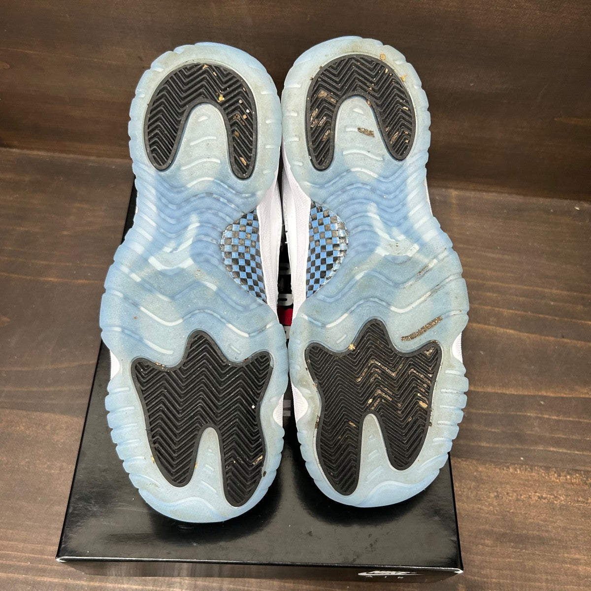 Jordan 11 Retro Legend Blue (2024) (GS) - Image 6