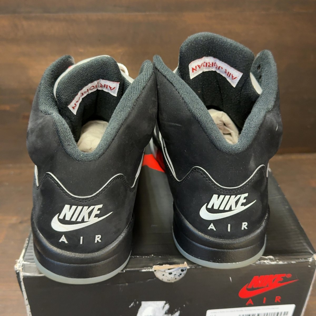 Jordan 5 Retro OG Black Metallic Reimagined Size 11.5 (Pre-Owned) - aux