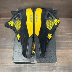 Jordan 4 Retro Thunder (2023) - Image 3