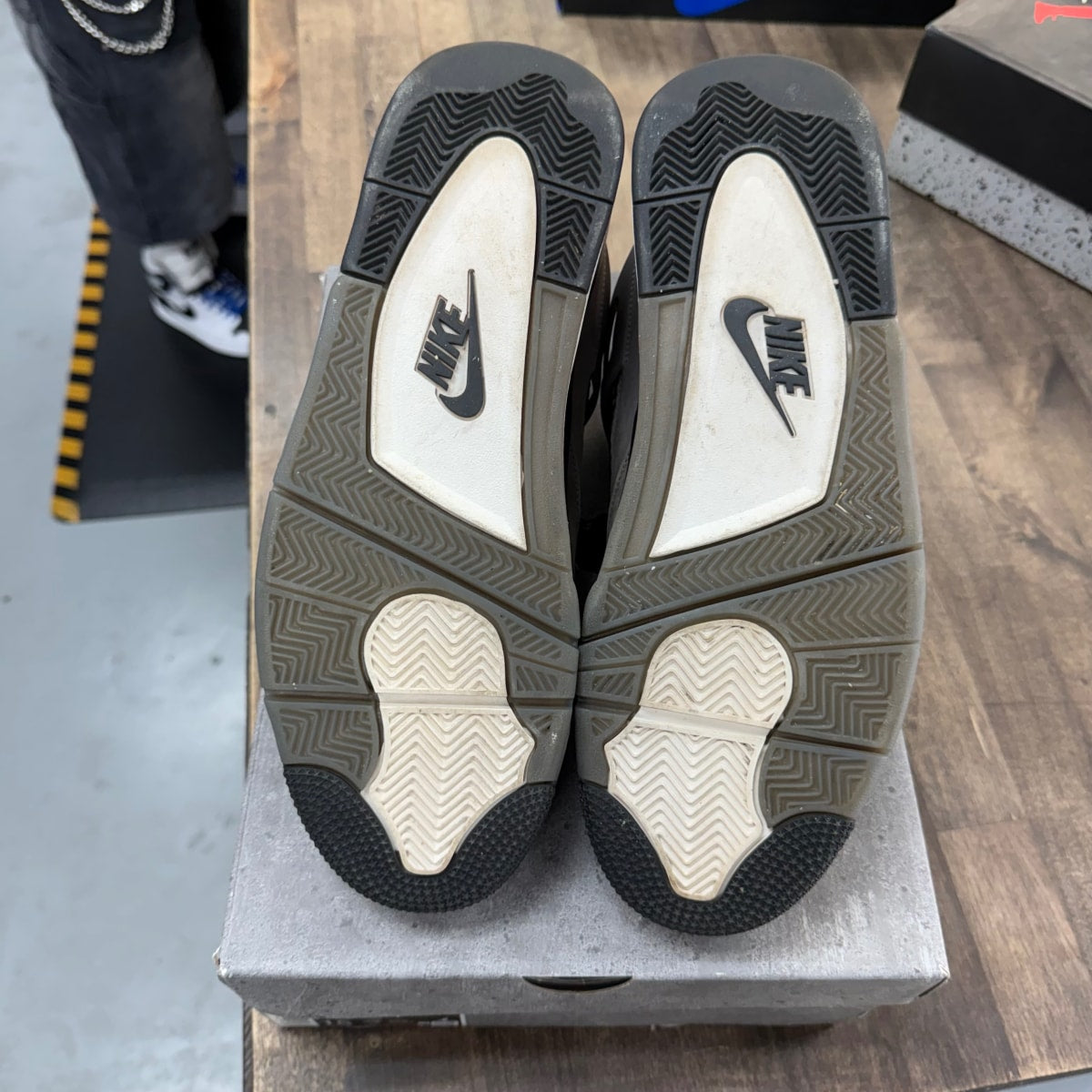 Jordan 4 Retro Cave Stone - Image 5