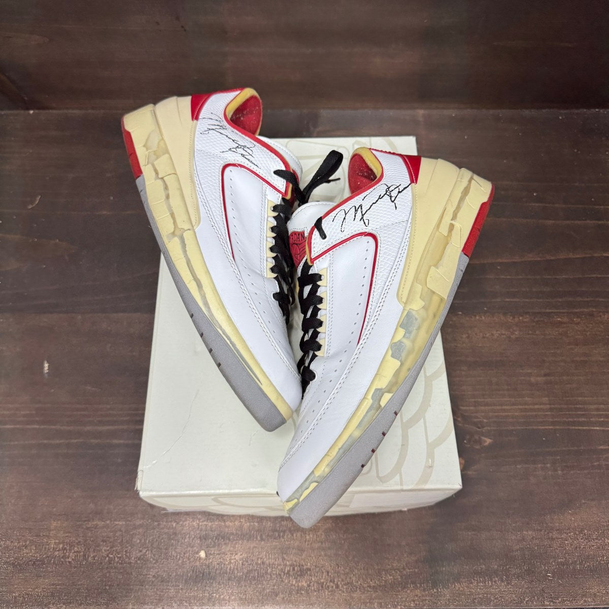Jordan 2 Retro Low SP Off-White White Red Size 11 (Pre-Owned) - Image 2