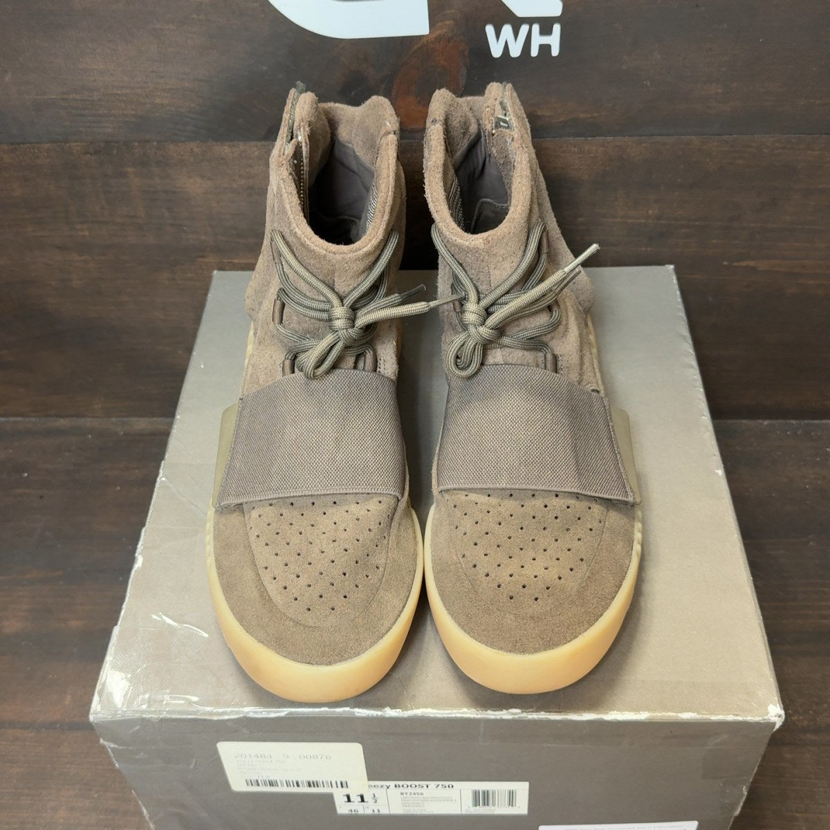 adidas Yeezy Boost 750 Chocolate - Image 3