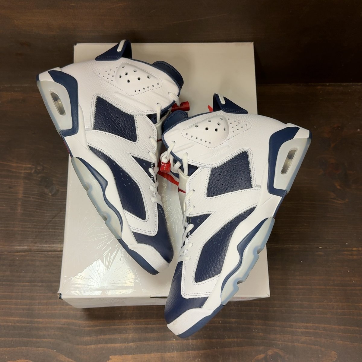 Jordan 6 Retro Olympic (2024) Size 8.5 (Pre-Owned) - back