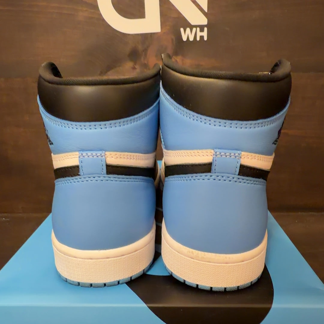 Jordan 1 Retro High OG UNC Toe - Image 4