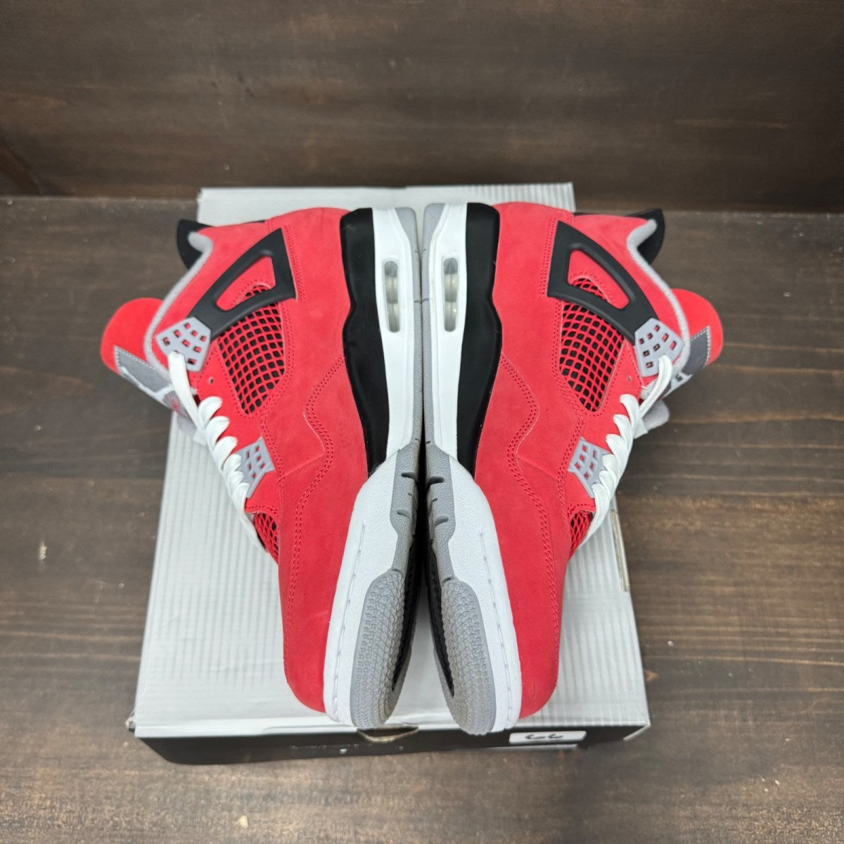 Jordan 4 Retro Toro Bravo (2026) - Image 4