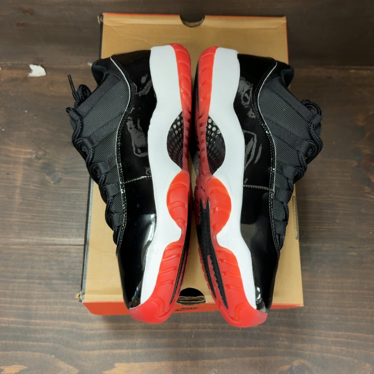 Jordan 11 Retro Low Bred (2025) - Image 4