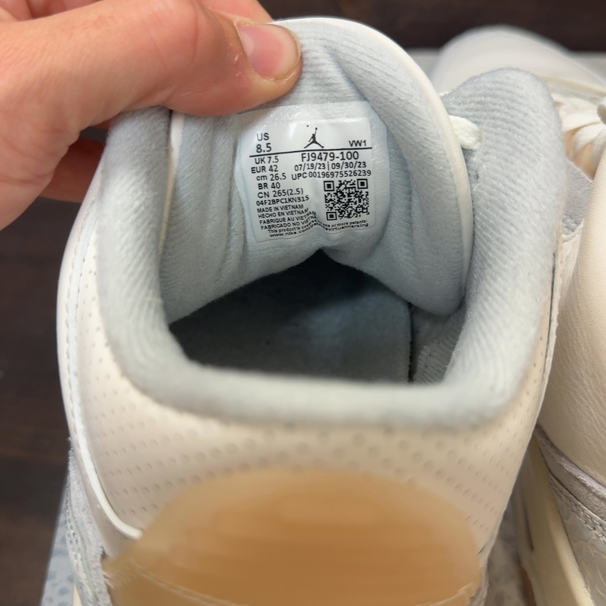 Jordan 3 Retro Craft Ivory Size 8.5 (Pre-Owned) - aux
