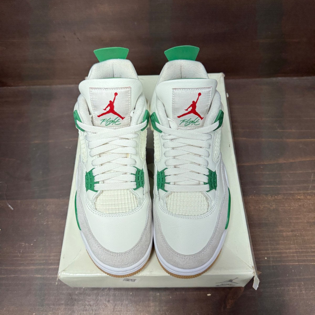 Jordan 4 Retro SB Pine Green - Image 2