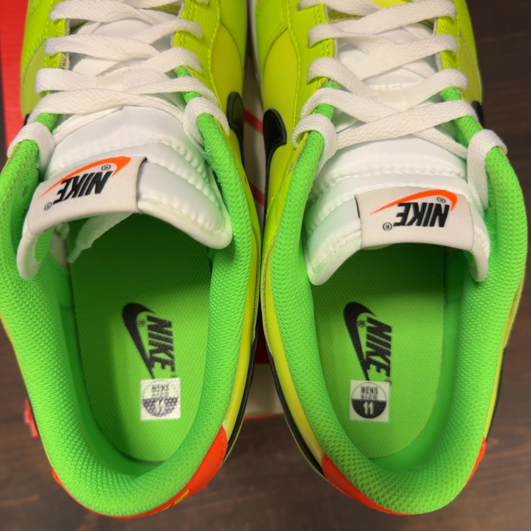 Nike Dunk Low SE Splash Volt - Image 5