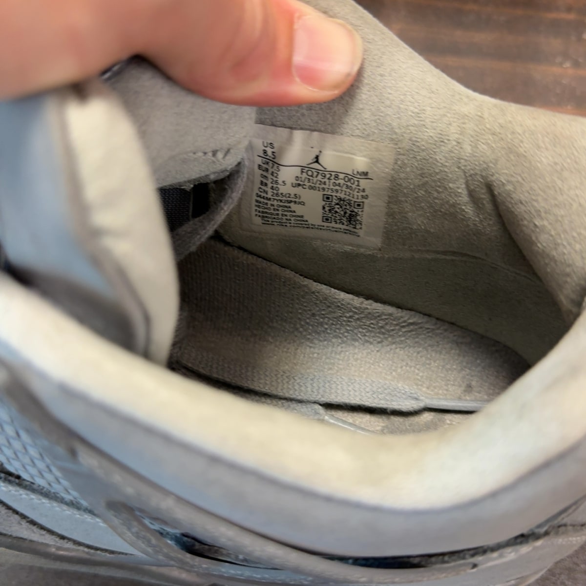 Jordan 4 Retro SE Paris Olympics Wet Cement - Image 7