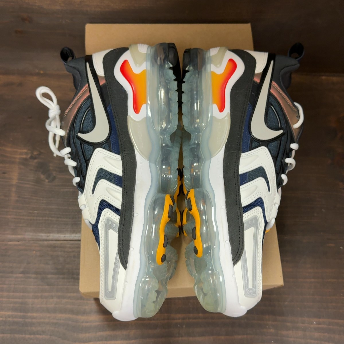 Nike Air VaporMax Evo Midnight Navy Size 11 (Pre-Owned) - Image 4
