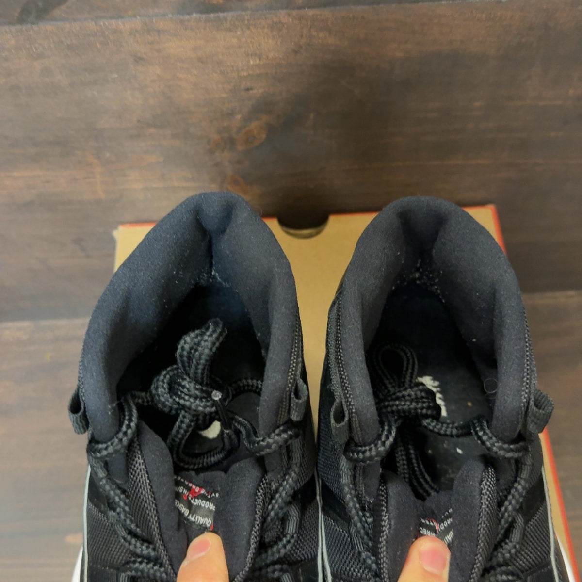 Jordan 11 Retro Playoffs Bred (2019) - Image 4